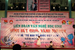 Liên hoan "Tiếng hát chim vành khuyên" Quận 10